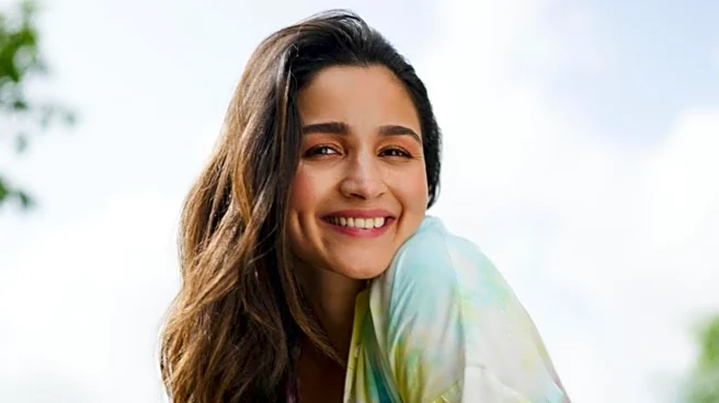 Alia Bhatt Reveals Daughter Raha Has 'Own Relationship With Paparazzi': She Is Old Enough To...