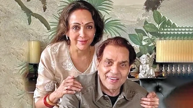 Hema Malini Calls Dharmendra's Death 'Inconsolable Shock', Daughters Esha-Ahana Skip Mathura Prayer Meet
