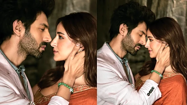 Tu Meri Main Tera Main Tera Tu Meri: Kartik's Ray Holds Ananya's Rumi Close In Romantic Pics From Dil Musafir