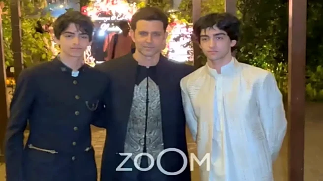 Hrithik Roshan And Sons Set Dance Floor On Fire At Cousin Eshaan’s Wedding Reception – Watch