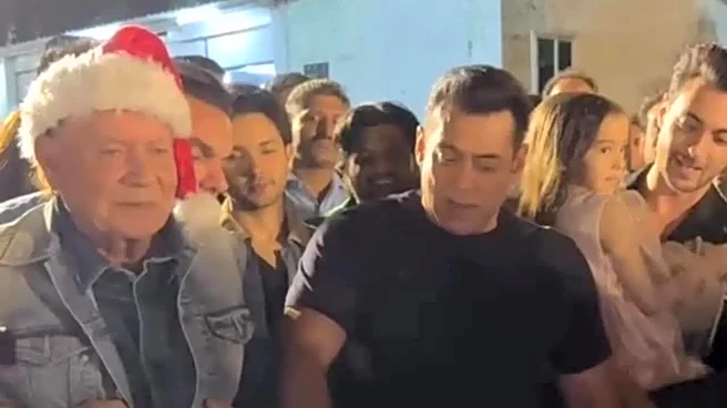 Salman Khan’s Birthday Bash: Inside Video From Panvel Farmhouse Goes Viral, Shows Sweet Moment With Father Salim Khan