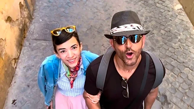 Hrithik Roshan-Saba Azad Enjoy ‘Happy Shadow Dancing’; War Actor Reveals What He Can’t Do With Double Thumb