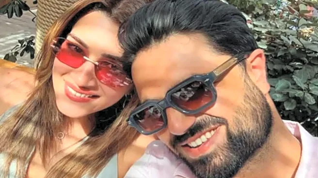 Kriti Sanon Posts 'Light And Shadow' Pic With Rumoured Beau Kabir Bahia In 2025’s Last Post: Manifesting Cocktail...