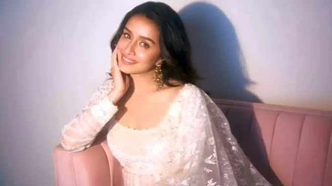 Shraddha Kapoor's Naagin To Go On Floor In April Despite Actress' Injury During Eetha Shoot - Report