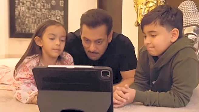 Republic Day 2026: Salman Khan Sings Battle Of Galwan Song Matrabhumi With Niece, Nephew - WATCH