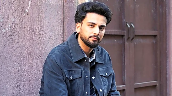 Will Elvish Yadav Be Okay If Girlfriend Hides Past Relationships? Engaged 2 Host REACTS | Exclusive