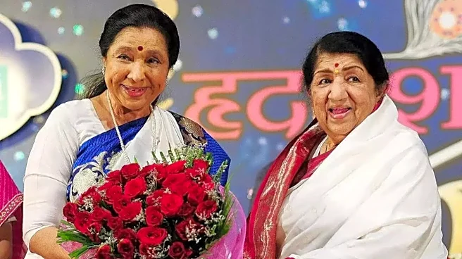 Not Humrae Gaon Koi Ayega, But THIS Song Is First Duet Of Legendary Sisters Asha Bhosle, Lata Mangeshkar