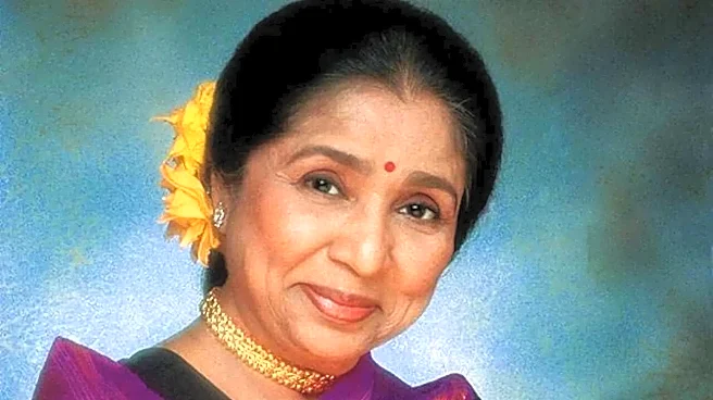 Asha Bhosle Last Rites: Asha Parekh To Riteish Deshmukh - Celebs Pay Respect To Legendary Singer