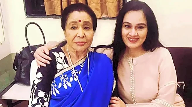 Padmini Kolhapure Is Forever Grateful To Asha Bhosle ‘Atya’ For THIS Reason