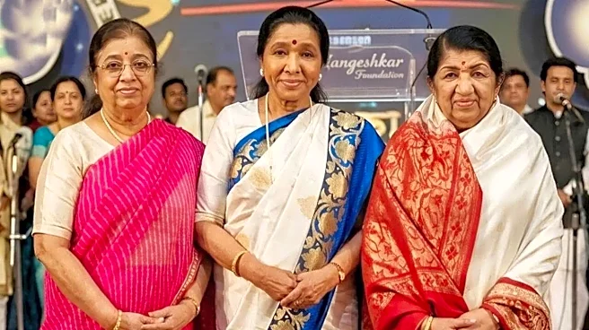 Usha Misses Late Sisters Lata Mangeshkar, Asha Bhosle; Recalls Emotional Memories Of Growing Up - 'You Do Feel Lonely'
