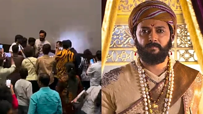 Raja Shivaji: Fans Touch Riteish Deshmukh's Feet After Seeing Him As Chhatrapati On Big Screen