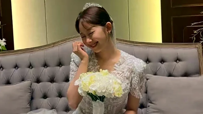 The WONDERfools Actress Lee Soo-Bin's Surprise Wedding Shocks Netizens - Read Her Handwritten Letter