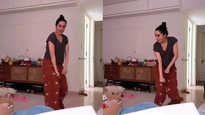 Shraddha Kapoor Lights Up Boyfriend Rahul Mody's Camera With Fun Dance Moves, Writes 'Koi Aisa Dhoondho Jo...'