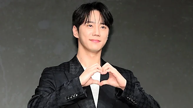 Lee Jun-Young Announces Military Enlistment In Middle Of Rising Career With Emotional Handwritten Letter - Fans REACT