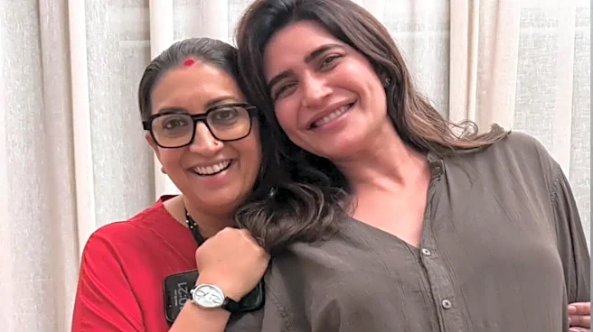 Smriti Irani Surprises Mum-To-Be Karishma Tanna; Actress Calls Meeting With KSBKBT Star ‘Full Circle Moment’