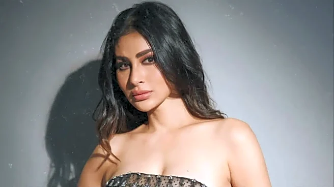 Mouni Roy On Dealing With Hurt: If You Don't Let Go...