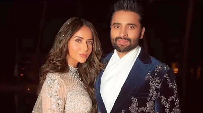 Jackky Bhagnani On Dating App? Screenshot Goes Viral After 'Situationship' Comment