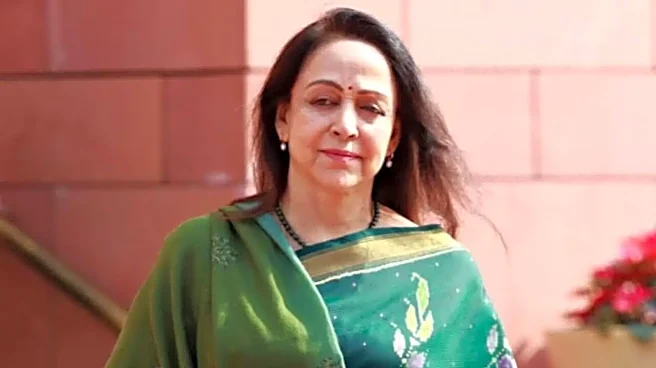 Hema Malini Declares 'Itna Kuch Nahi Dete The' On Being Called Highly Paid Actress: Almost Like Bheeksha