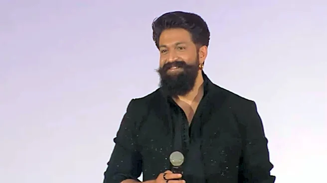 Daddy's Home: Toxic Star Yash Gets The Loudest Cheer As He Makes Surprise Entry At Ramayana Event