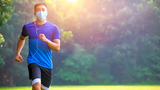 Should You Run in High AQI? Top Neurologist Approves Two-Step Fix