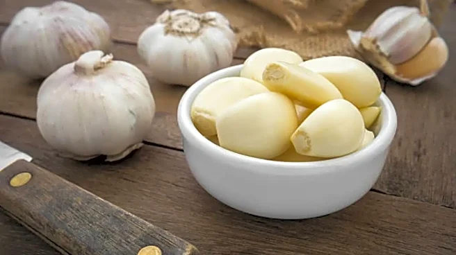 Can Morning Garlic Really Cut Cholesterol? What Science Says