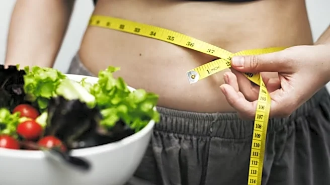 7 Micro-Habits That Add Up to Real Fat Loss, According to a Nutritionist