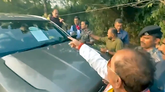 'Daaru Peke Mehek Raha Hai': How Mid-Poll Drama Unfolded Between Bihar Deputy CM and RJD MLC in Lakhisarai | Video