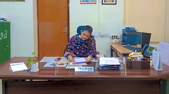 'Reel Star' Jibe at Collector Tina Dabi as Students Protest Fee Hike in Barmer