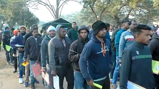 Odisha Job Crisis: Over 4,000 Graduates, Postgraduates Compete for 102 Home Guard Posts in Jharsuguda