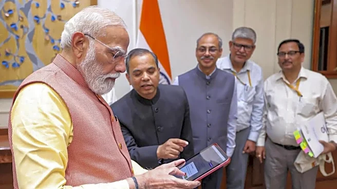 President Murmu, PM Modi Take Part in Self-enumeration Exercise as India's First Digital Census Begins