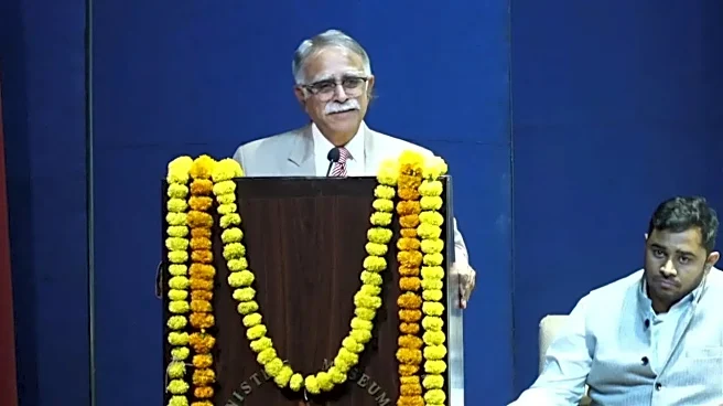 Why A SC Judge Asked Lawyers To Watch Movies Like ‘Deewar’, ‘Kaala Patthar’, ‘Do Bigha Zameen’ and ‘Naya Daur’