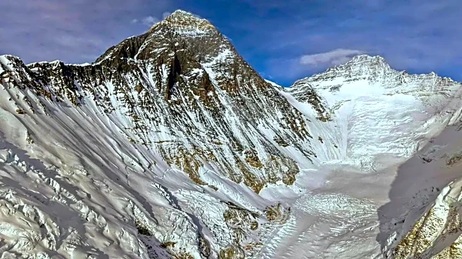 Two Indians Killed While Climbing Down from Mount Everest, Say Reports