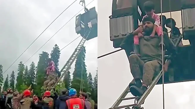 Over 100 Tourists Rescued After 300 Stranded in Gulmarg Cable Car Malfunction - Video