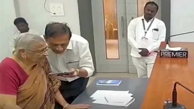 94‑Year‑Old Woman Gives Up US Passport for Indian Citizenship - This Is Her Final Wish