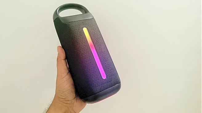 Boat Stone Arc Pro Review: 4 Reasons To Buy This Speaker, 1 To Skip