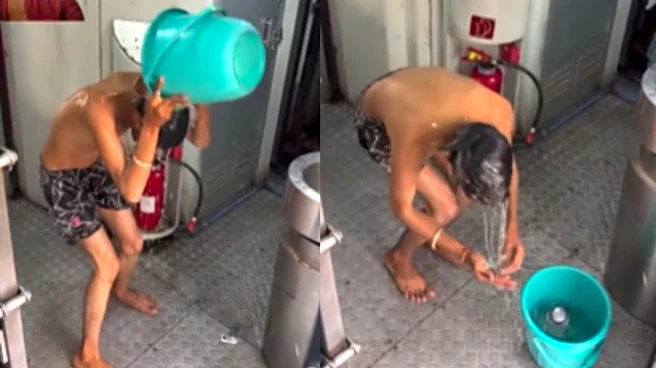 Jhansi Man Baths On Train To Create Online Content; Viral Video Leaves Internet Fuming | WATCH