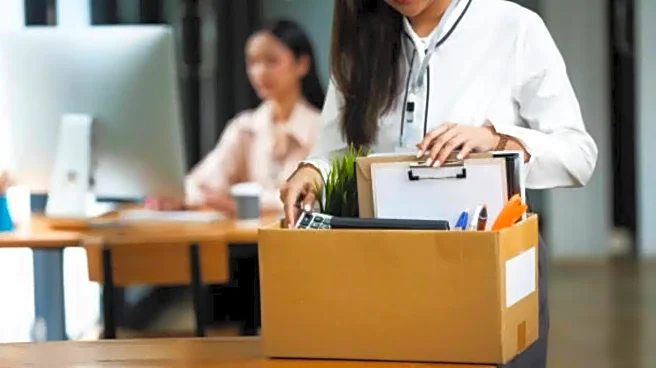 'Got 1st Job, Quit In 3 Hours': Redditor's Bold Move Sparks Massive Online Debate