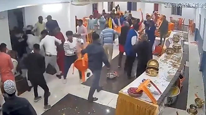 Plates & Chairs Go Flying As Bihar Wedding Guests Lose It Over ‘Rasgulla Shortage’