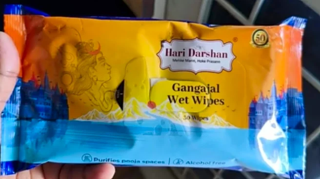 Gangajal Wet Wipes! Yes, They Exist & Internet Has A Lot To Say | Viral