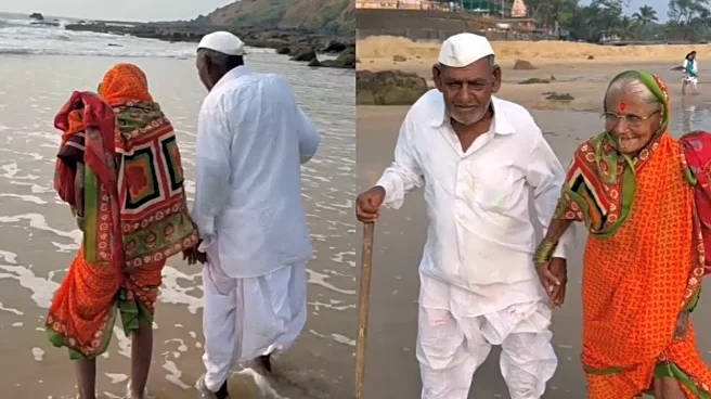 Elderly Couple Sees The Sea For 1st Time In Their Lives, Internet Can’t Stop Crying | WATCH