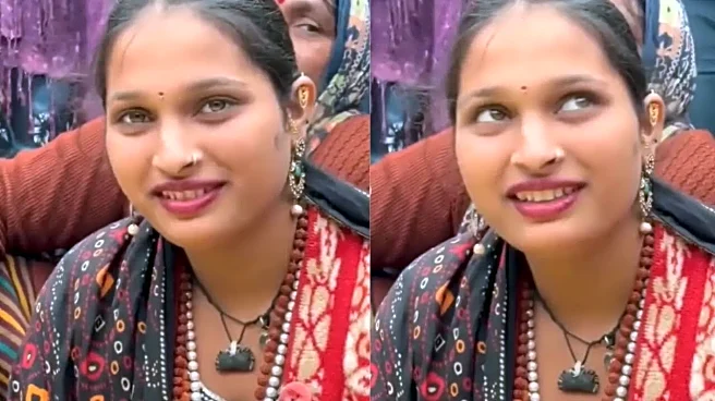 Internet Finds 'Next Mona Lisa' At Prayagraj's Magh Mela; Afsana Pawar, Another Garland Seller, Goes Viral
