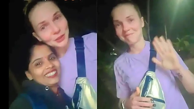Foreign Woman Lost At Night, What This Female Rapido Rider Did Next Shocked Internet | WATCH