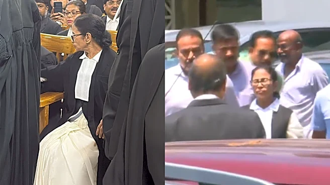 ‘Mamata Banerjee Holds A Law Degree?’ Internet Asks As Ex-WB CM Wears This To Calcutta High Court…