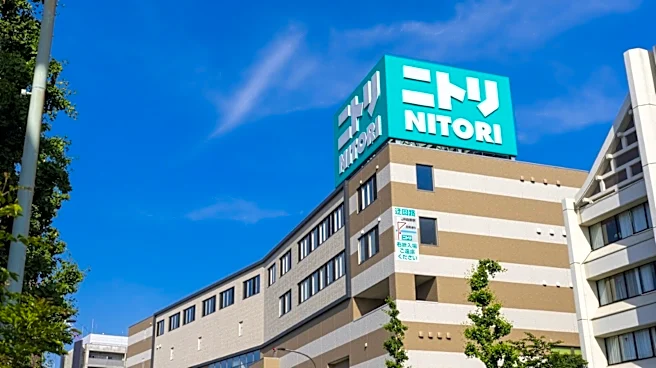 「省スペースで部屋干しが増設できた」ニトリの“ワンタッチ式突っ張り物干し”、ボタン一つで簡単設置