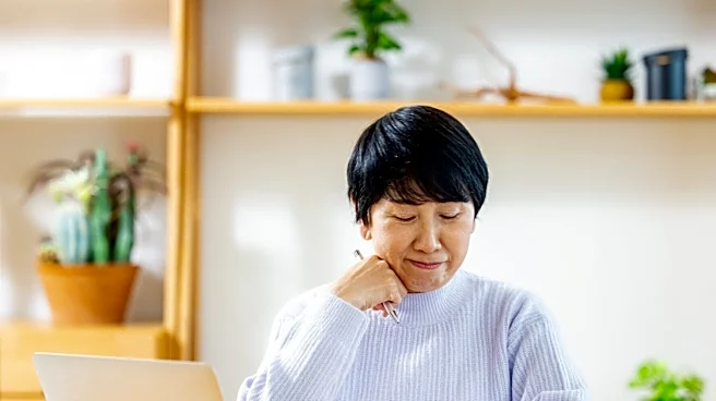 定期預金に850万円「投資は大失敗したので月12万円まで」現金6割・55歳女性の資産配分