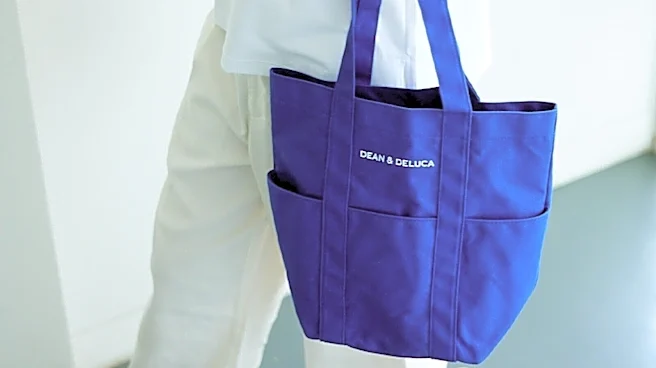 【DEAN & DELUCA】ロイヤルブルーが映える限定トート付き「夏の福袋2026」が数量限定で登場!