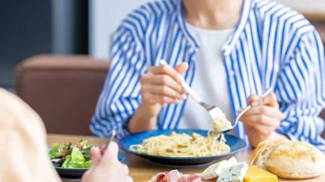 「生活って食べ方に出るんだ……」10年ぶりの女子会で気づいた友人の「驚きの食事マナー」
