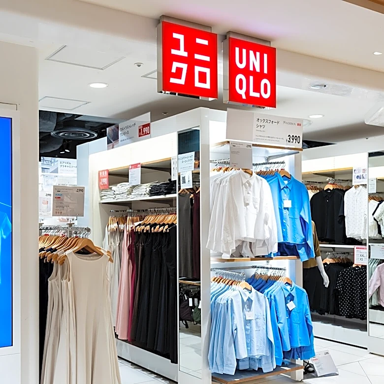「期待を裏切らないUNIQLO新作」ウエストゴムの“スマートイージーパンツ”が動きやすいと大評判