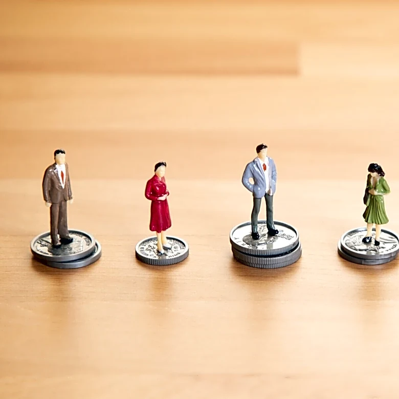 30代の「平均年収」はいくら？ 男女・業種別に分かりやすく紹介