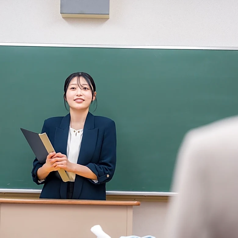 1学期の終業式の後、先生たちは何してた？ 「午後のリアルな過ごし方」を現役教員に聞いてみた！